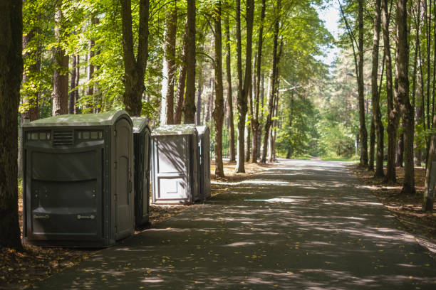 Best Portable restroom trailer rental  in Clarinda, IA